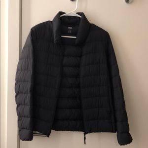 Uniqlo Black Puffer Jacket
